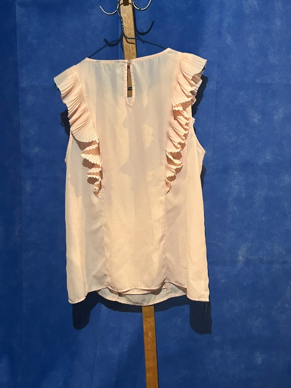 Banana Republic Pale Pink Ruffle Sleeve Camisole